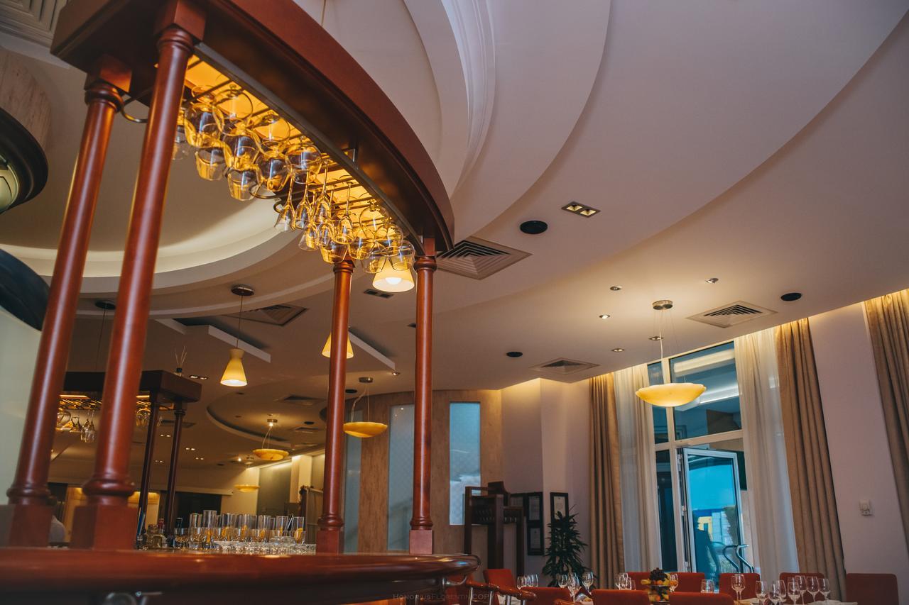 פיטסטי Celly Hotel מראה חיצוני תמונה