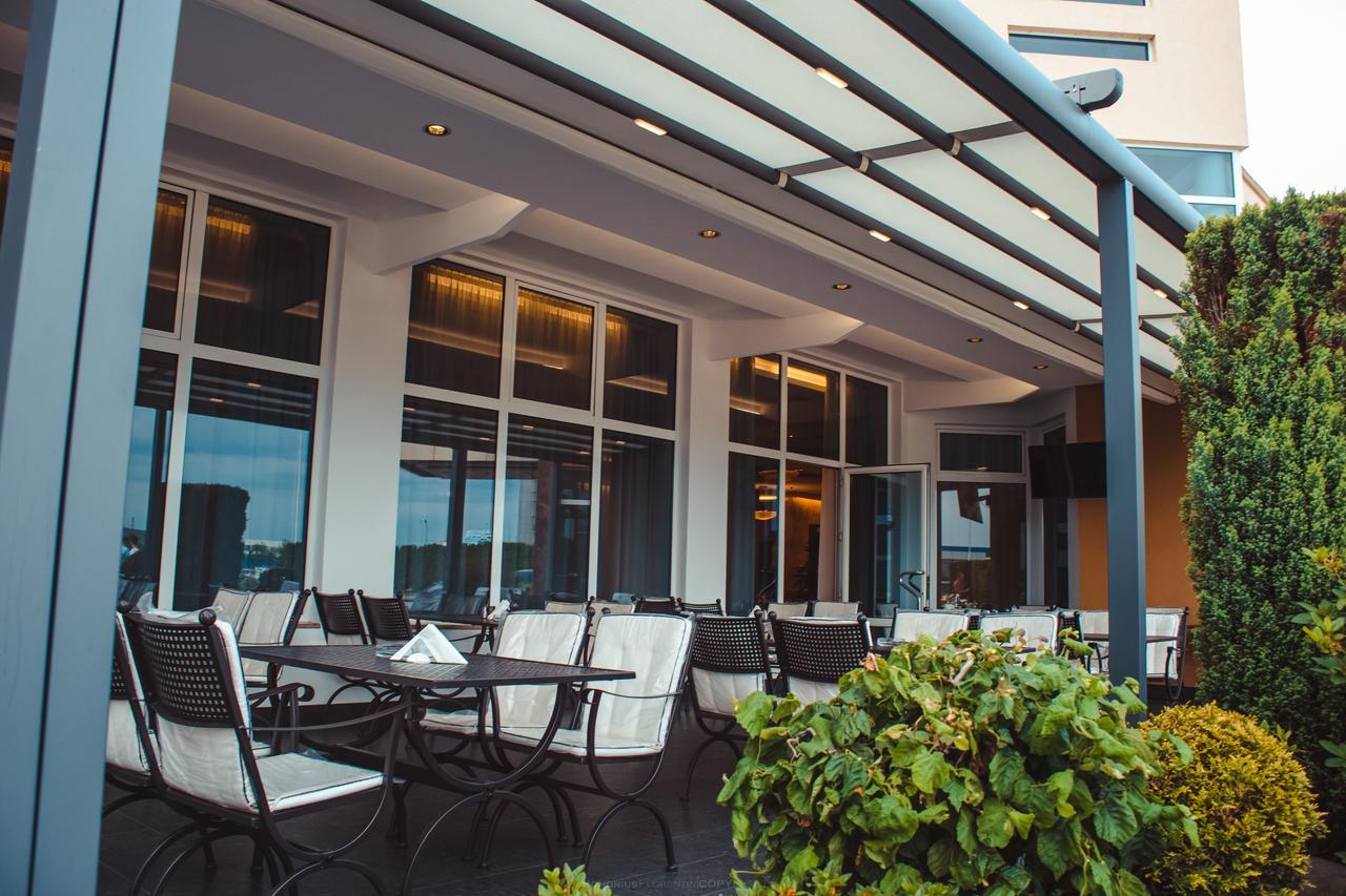 פיטסטי Celly Hotel מראה חיצוני תמונה